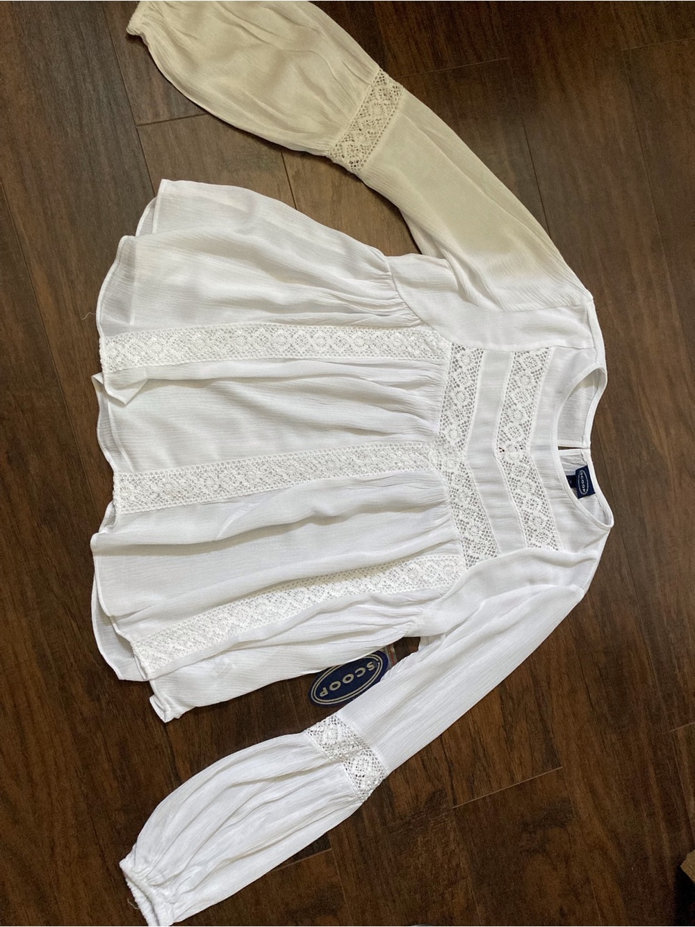 Women's White Lace-Trim Peasant Blouse